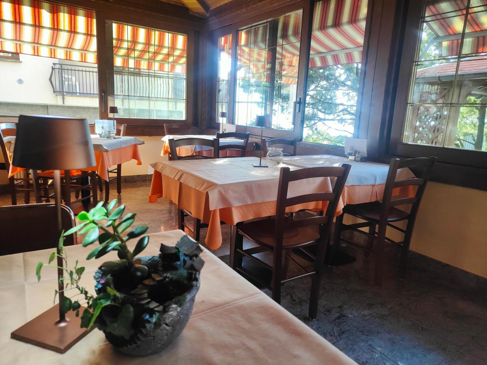 Belandin Ristorante Hotel Тельо Экстерьер фото